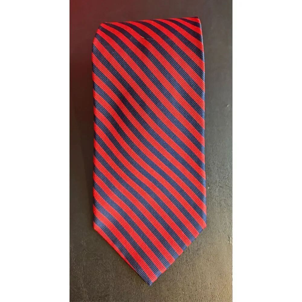 Brooks Brothers tie